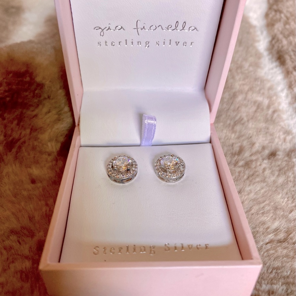 💗 GIA FIORELLO .925 Sterling Silver Earrings - Picture 2 of 2